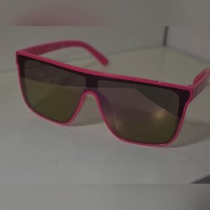Stylish Pink Sunglasses